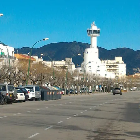 Fuer 3 Personen 1 Kind Ca, 40 M Sup2 In Empuriabrava, Katalonien Costa Brava Apartment *