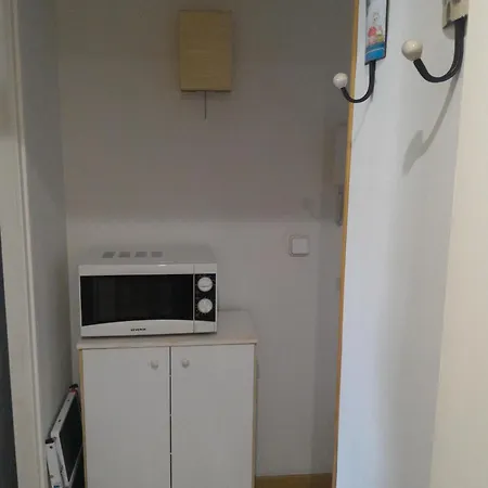 Fuer 3 Personen 1 Kind Ca, 40 M Sup2 In Empuriabrava, Katalonien Costa Brava Apartment *
