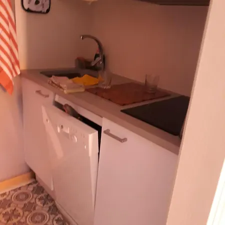 Apartment Fuer 3 Personen 1 Kind Ca, 40 M Sup2 In Empuriabrava, Katalonien Costa Brava *